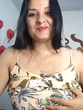 elena jonees online show from 10/20/25, 07:47