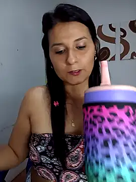 elena jonees online show from 03/26/26, 08:40