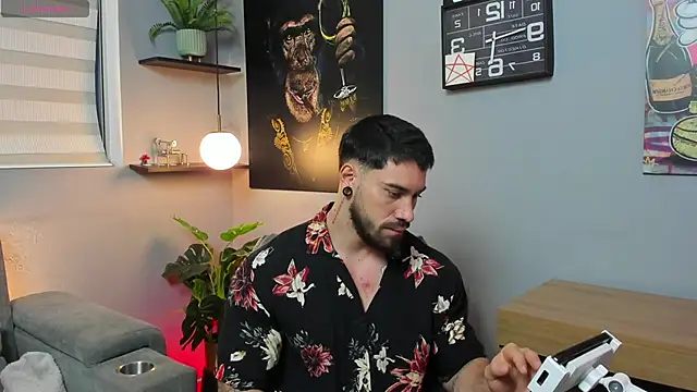 Snapshot of Giorgio-Leone chatting on 05/26/26, 11:14 Giorgio-Leone online show from 05/26/26, 11:14