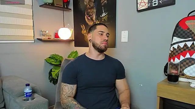 Giorgio-Leone online show from 03/23/26, 02:11