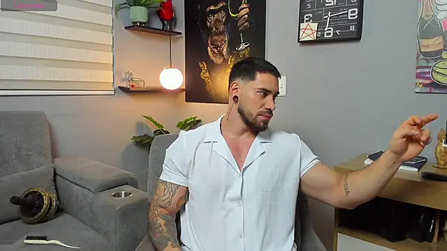 Snapshot of Giorgio-Leone chatting on 04/19/26, 11:18 Giorgio-Leone online show from 04/19/26, 11:18