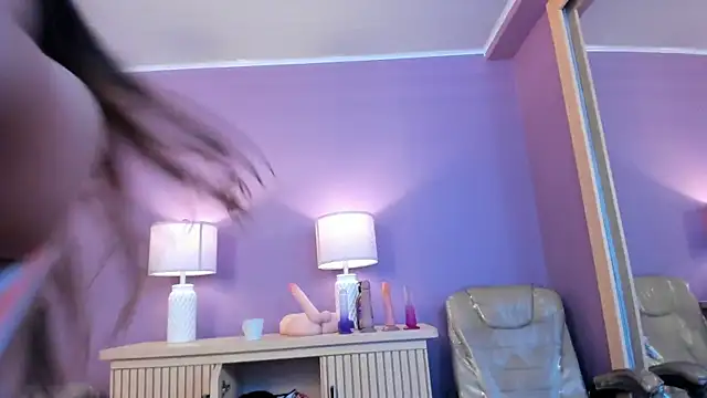 nathalie rossel online show from 12/19/25, 04:09