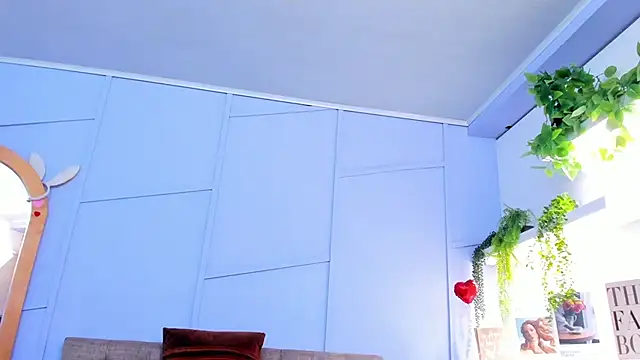 nathalie rossel online show from 11/05/25, 07:06