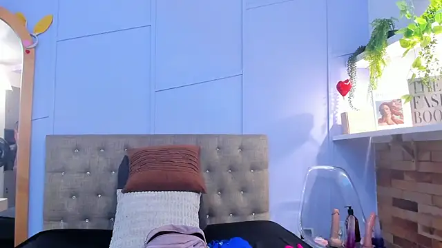 nathalie rossel online show from 10/01/25, 07:51