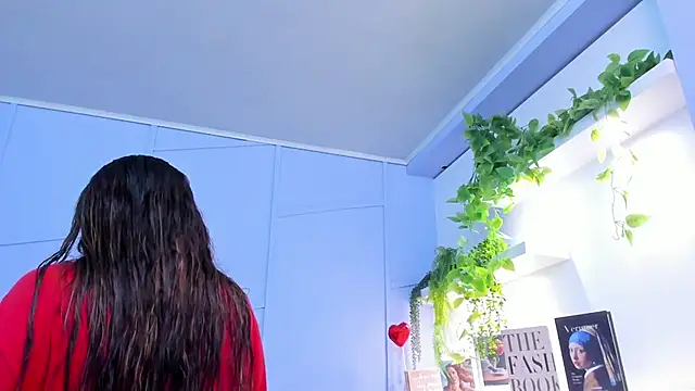 nathalie rossel online show from 10/30/25, 08:06