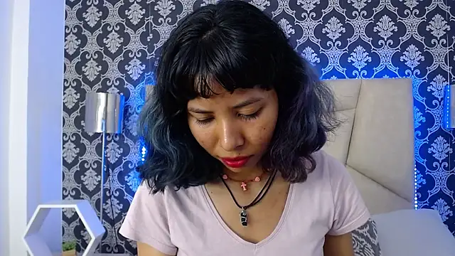 Akane Uwu online show from 03/12/25, 07:25