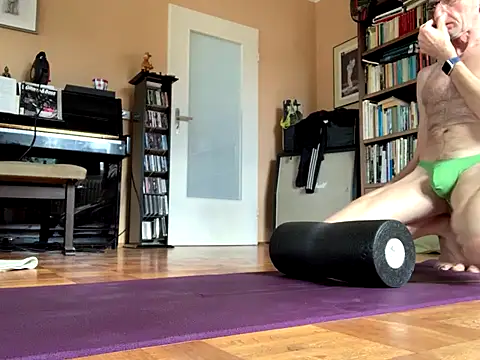 Bula94193 online show from 11/30/25, 10:38