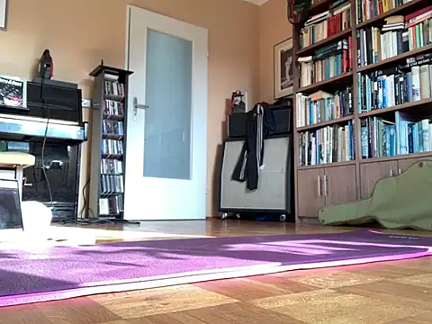 Snapshot of Bula94193 chatting on 03/08/26, 09:34 Bula94193 online show from 03/08/26, 09:34