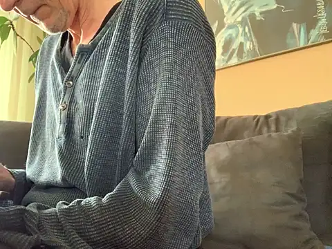 Snapshot of Bula94193 chatting on 03/28/26, 01:01 Bula94193 online show from 03/28/26, 01:01