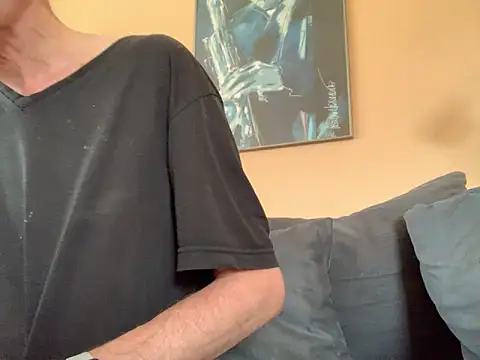 Snapshot of Bula94193 chatting on 04/13/26, 10:08 Bula94193 online show from 04/13/26, 10:08