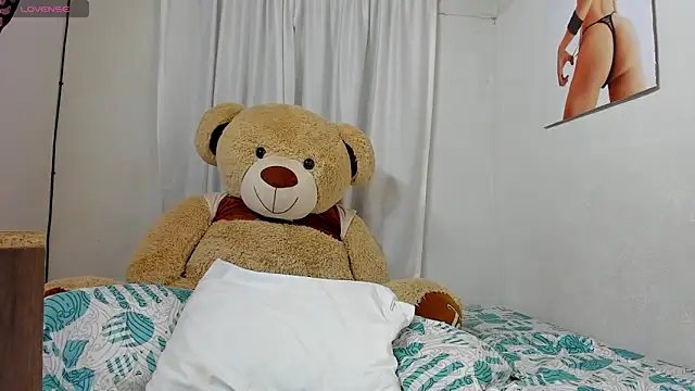 sweet amalia4 online show from 09/16/25, 02:34
