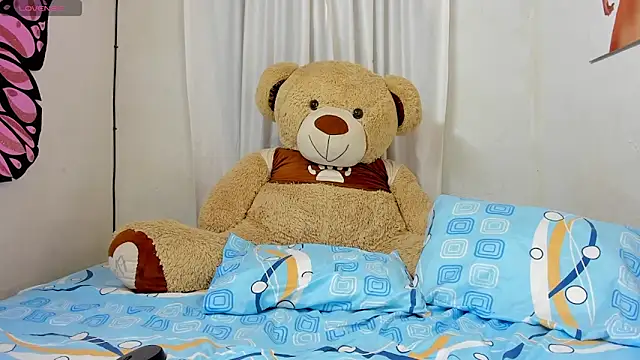 sweet amalia4 online show from 09/20/25, 07:52