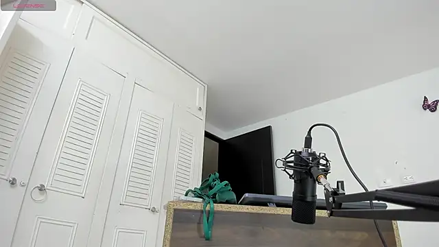 sweet amalia4 online show from 04/09/26, 10:05