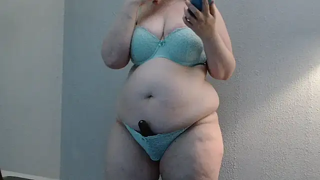 desiree1981 online show from 06/19/26, 09:04