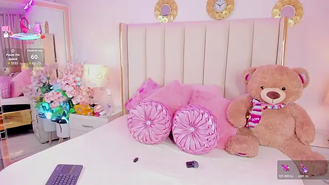 evangelin ts online show from 04/10/26, 01:07