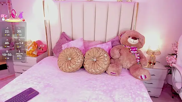 evangelin ts online show from 10/27/25, 01:56