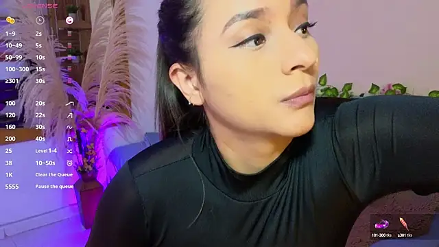 Snapshot of Hannah_williams1 chatting on 09/09/25, 11:14 Hannah williams1 online show from 09/09/25, 11:14