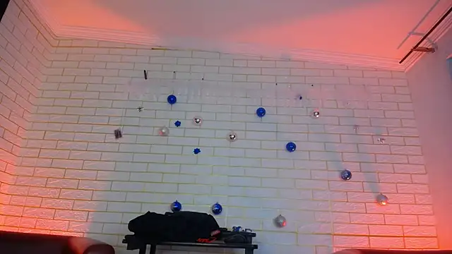 Snapshot of NYX1126 chatting on 12/16/25, 11:14 NYX1126 online show from 12/16/25, 11:14