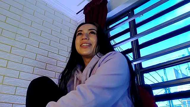 Snapshot of NYX1126 chatting on 11/10/25, 01:05 NYX1126 online show from 11/10/25, 01:05