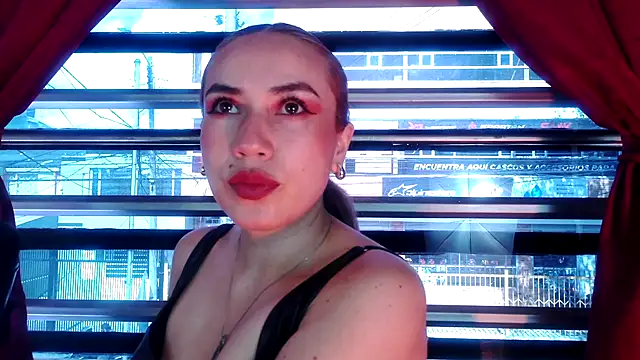 Snapshot of NYX1126 chatting on 09/24/25, 02:01 NYX1126 online show from 09/24/25, 02:01