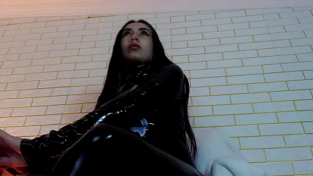 Snapshot of NYX1126 chatting on 10/21/25, 12:26 NYX1126 online show from 10/21/25, 12:26