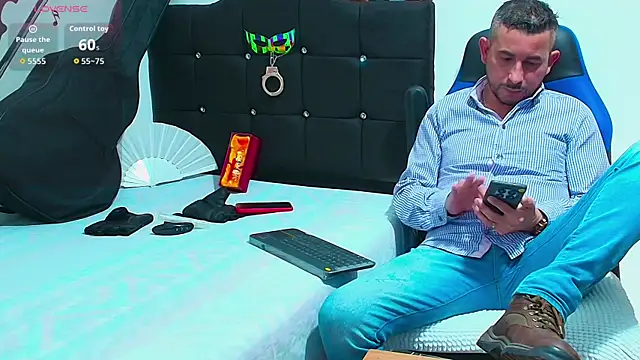 Yeol King online show from 11/05/25, 06:22