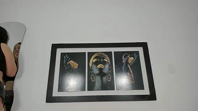 zoee lovv online show from 11/22/25, 03:05