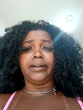 Snapshot of annybarros21 chatting on 09/16/25, 01:01 annybarros21 online show from 09/16/25, 01:01