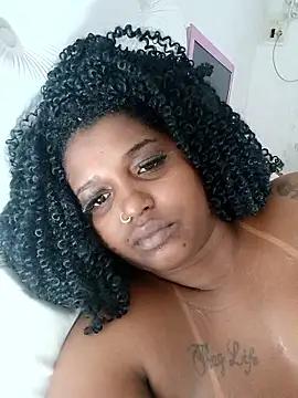 Snapshot of annybarros21 chatting on 11/05/25, 12:19 annybarros21 online show from 11/05/25, 12:19