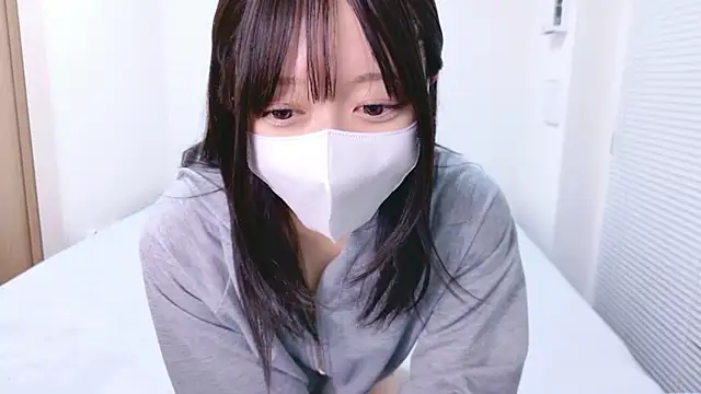 Yurie  online show from 03/15/26, 01:40