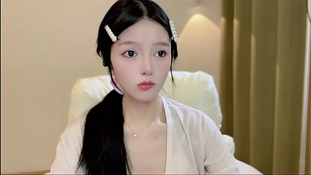 xiaodaibabyy online show from 10/03/25, 01:12