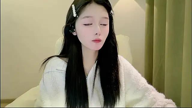 xiaodaibabyy online show from 11/24/25, 01:55