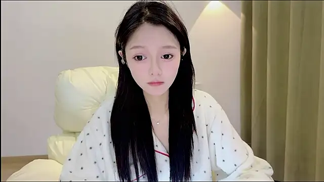 xiaodaibabyy online show from 11/10/25, 08:19