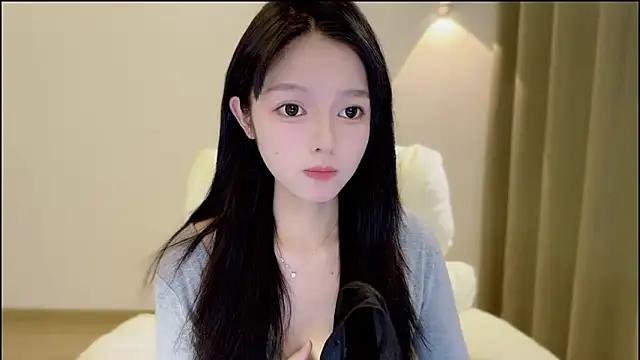 xiaodaibabyy online show from 10/26/25, 07:20