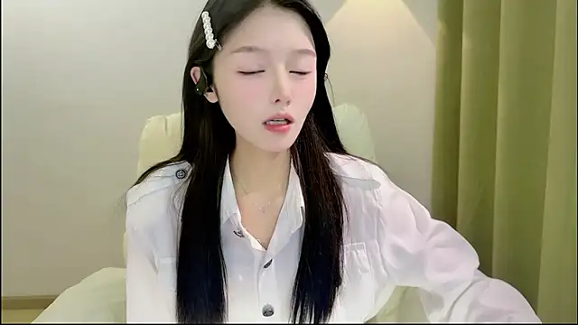 xiaodaibabyy online show from 11/25/25, 01:55