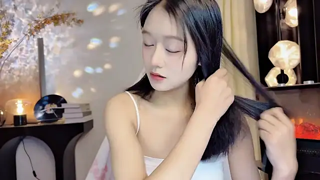 xiaodaibabyy online show from 03/03/25, 01:45