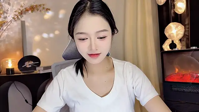 xiaodaibabyy online show from 02/13/25, 01:48