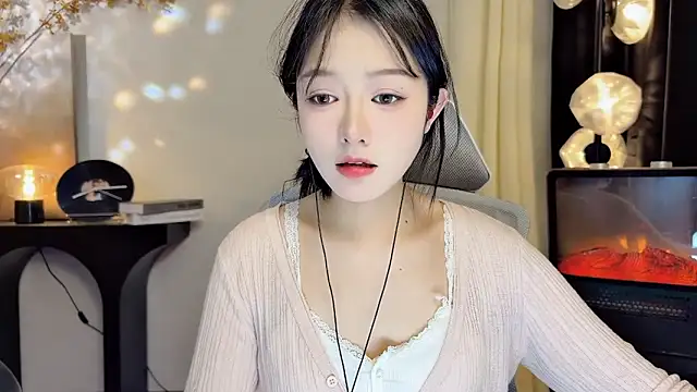xiaodaibabyy online show from 02/10/25, 04:25