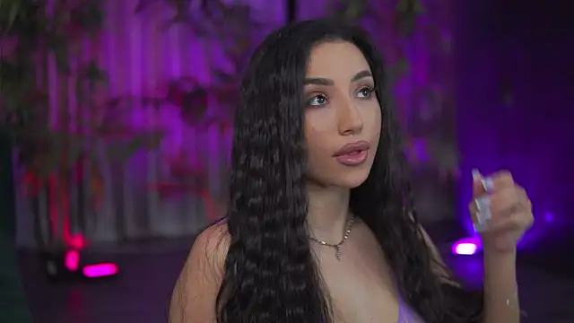 GinaValentinna online show from 11/10/25, 07:52