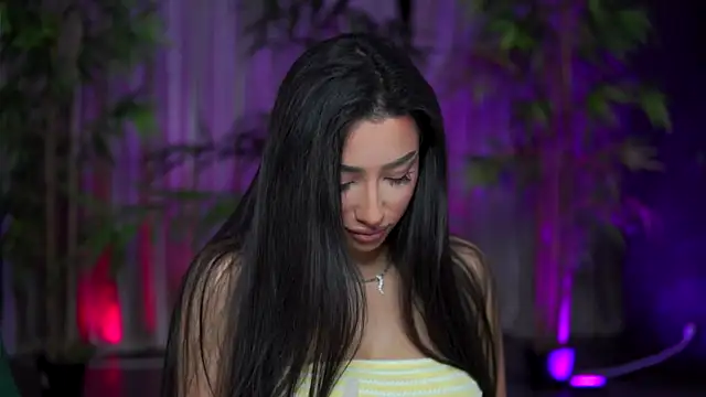 GinaValentinna online show from 10/21/25, 07:02