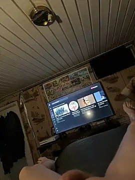 luv2cum7491 online show from 05/13/26, 06:09