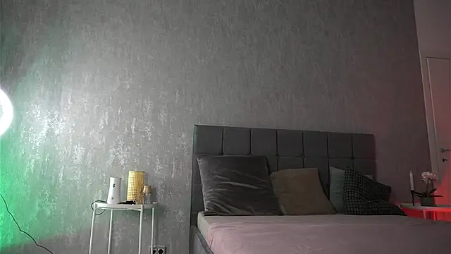 KatelynSparks online show from 11/12/25, 06:39