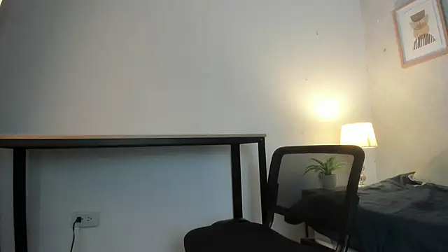 Caroline dh online show from 02/13/26, 11:43