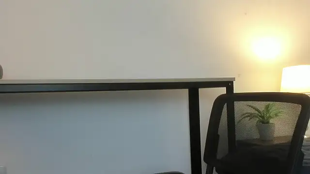 Caroline dh online show from 02/12/26, 11:43