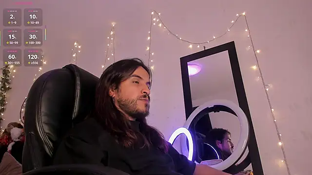 Snapshot of Carlasxdreams chatting on 02/23/26, 03:30 Carlasxdreams online show from 02/23/26, 03:30