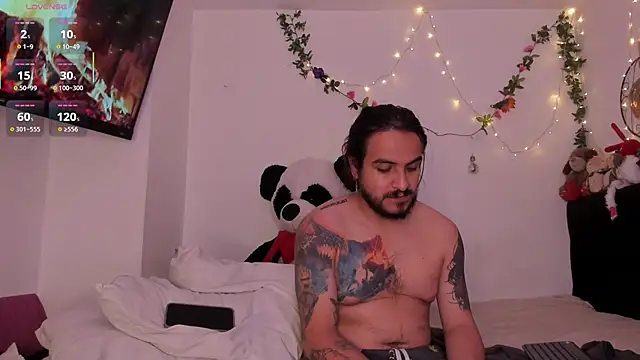 Snapshot of Carlasxdreams chatting on 02/16/26, 06:23 Carlasxdreams online show from 02/16/26, 06:23