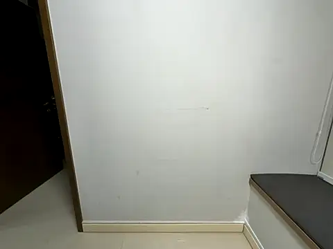 asiajustin11 online show from 10/31/25, 10:23