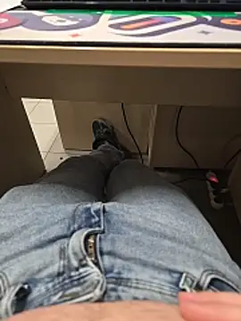 Ibag01 online show from 12/15/25, 03:29