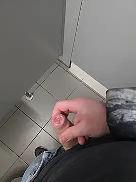 Ibag01 online show from 03/18/26, 09:56