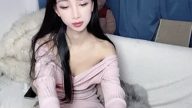 Lili-2 online show from 12/01/25, 02:40